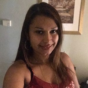 Meet your Posher, Claudia